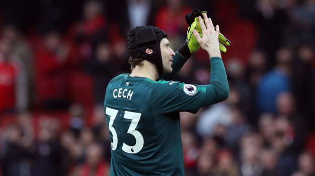 Petr-Cech-200-th-Clean-Sheet-Arsenal-vs-Watford